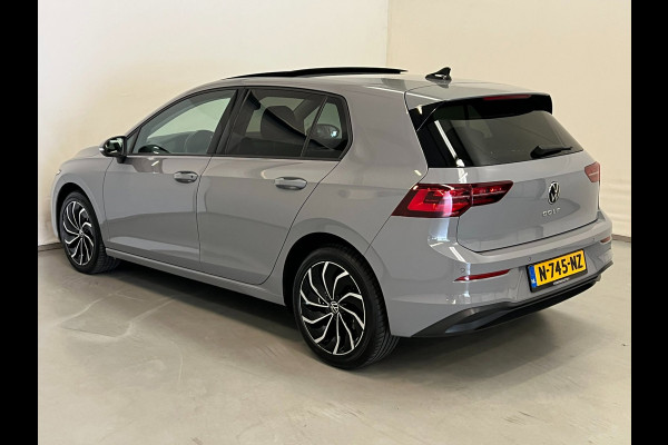 Volkswagen Golf 2.0 TDI / Pano / BTW / CarPlay / Stoelverwarming