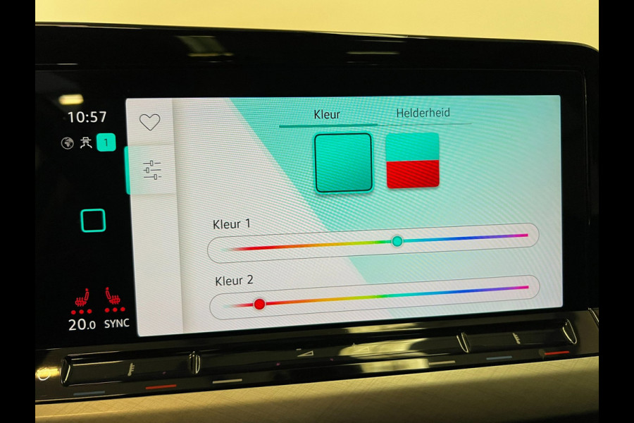 Volkswagen Golf 2.0 TDI / Pano / BTW / CarPlay / Stoelverwarming