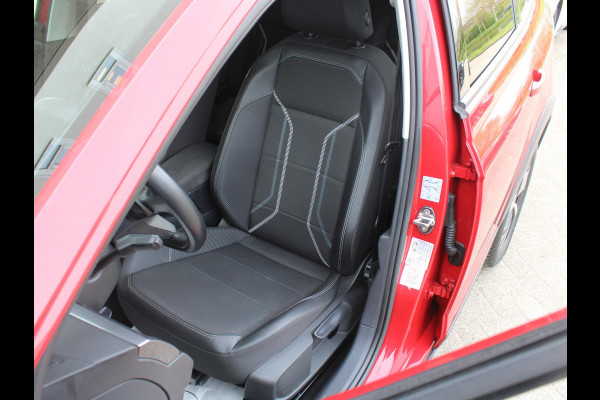 Volkswagen Taigo 1.0 TSI Style | APPLE CARPLAY | STOELVERWARMING |