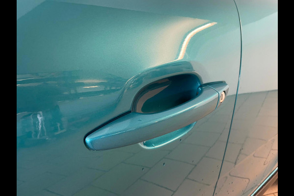 Citroën C3 1.2 PureTech Live AIRCO SCHERM ELELK RAMEN CENT VERG MULTI STUUR 5DRS LAGE KM STAND ZEER NETTE AUTO