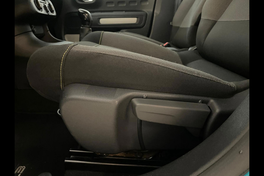Citroën C3 1.2 PureTech Live AIRCO SCHERM ELELK RAMEN CENT VERG MULTI STUUR 5DRS LAGE KM STAND ZEER NETTE AUTO