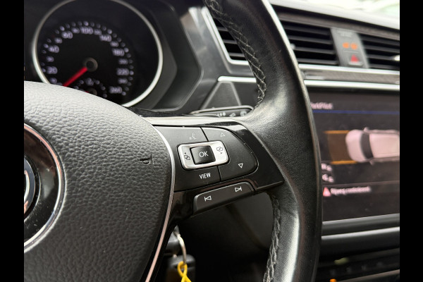 Volkswagen Tiguan 1.5 TSI ACT Comfortline | Apple Carplay | ACC | Trekaak | Draadloze lader