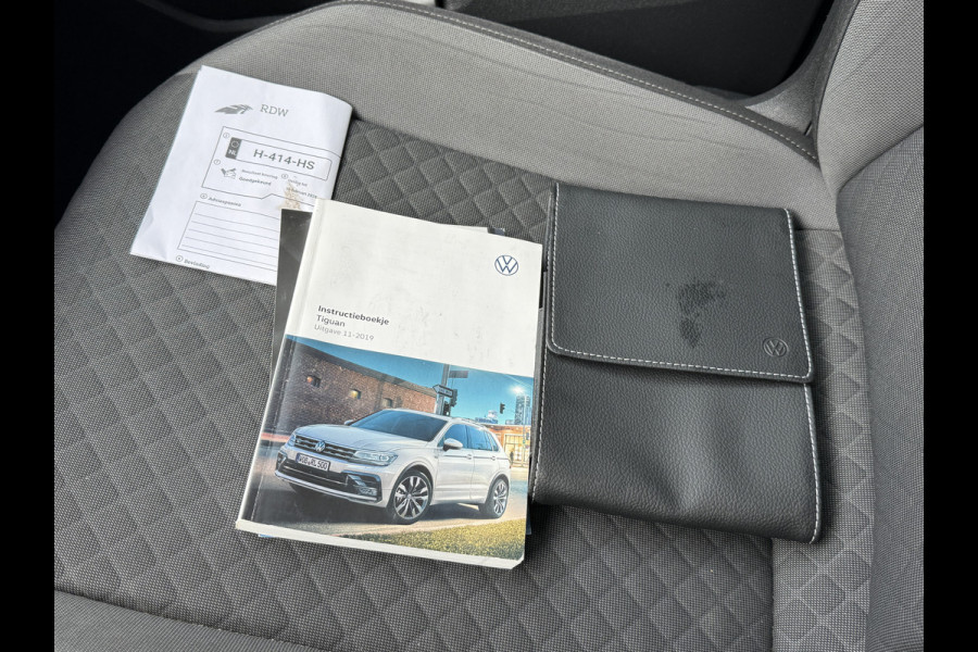 Volkswagen Tiguan 1.5 TSI ACT Comfortline | Apple Carplay | ACC | Trekaak | Draadloze lader