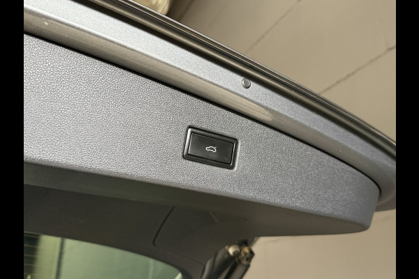 Volkswagen Tiguan 1.5 TSI ACT Comfortline | Apple Carplay | ACC | Trekaak | Draadloze lader