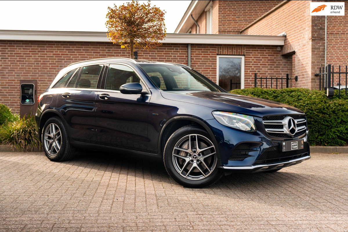 Mercedes-Benz GLC 350e 4MATIC Business Solution AMG Luchtvering Burmester 360 Camera 19''