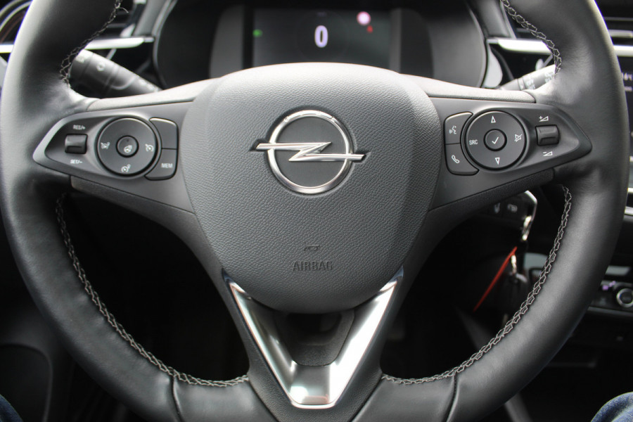 Opel Corsa 1.2 Turbo GS , Slechts 20111km Climate control , Stoel en Stuur verwarming, Panoramadak Cruise control , Camera, Parkeersensoren voor + achter