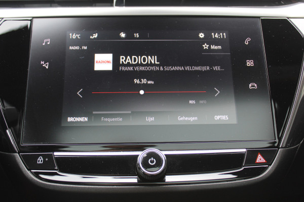 Opel Corsa 1.2 Turbo GS , Slechts 20111km Climate control , Stoel en Stuur verwarming, Panoramadak Cruise control , Camera, Parkeersensoren voor + achter