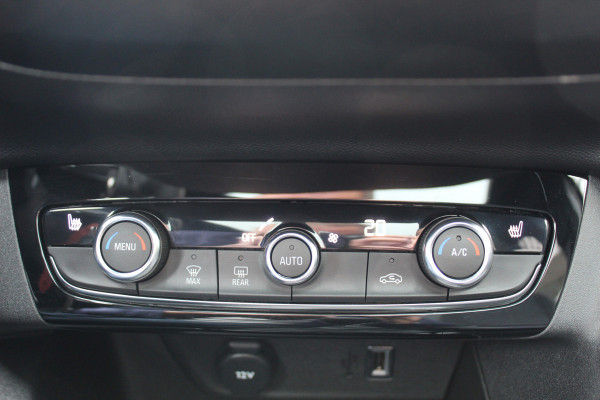 Opel Corsa 1.2 Turbo GS , Slechts 20111km Climate control , Stoel en Stuur verwarming, Panoramadak Cruise control , Camera, Parkeersensoren voor + achter