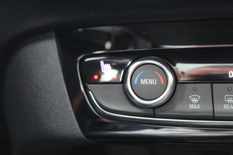 Opel Corsa 1.2 Turbo GS , Slechts 20111km Climate control , Stoel en Stuur verwarming, Panoramadak Cruise control , Camera, Parkeersensoren voor + achter