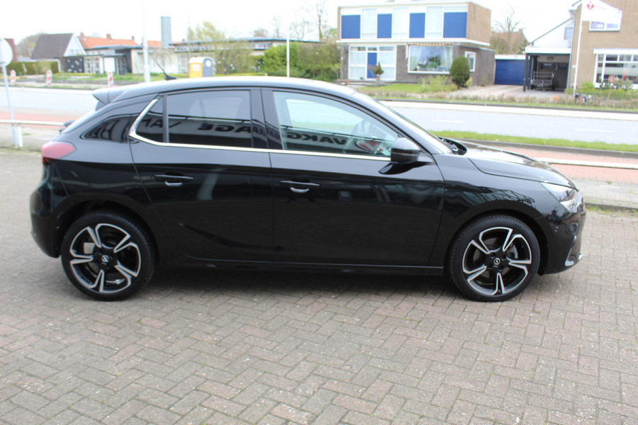 Opel Corsa 1.2 Turbo GS , Slechts 20111km Climate control , Stoel en Stuur verwarming, Panoramadak Cruise control , Camera, Parkeersensoren voor + achter