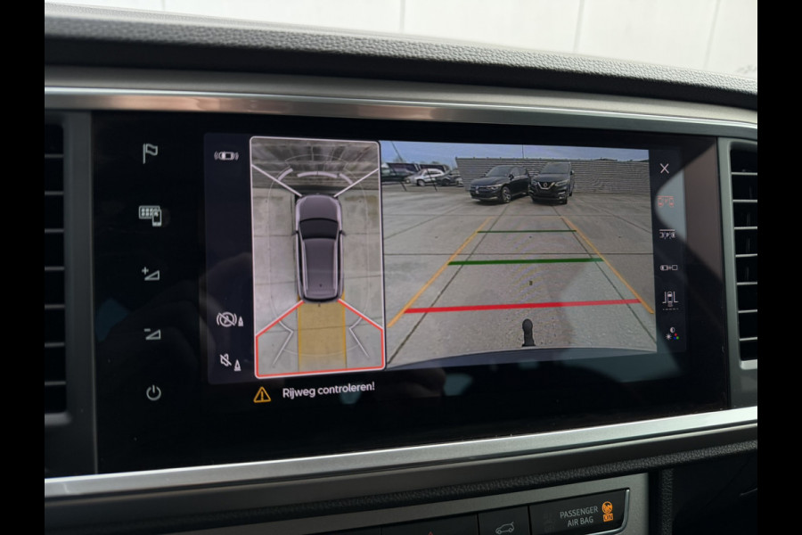 Seat Ateca 1.5 TSI Xperience Business Intense Elek. Trekhaak | 360° | Alcantara | LED | Carplay | Navi | Camera | PDC