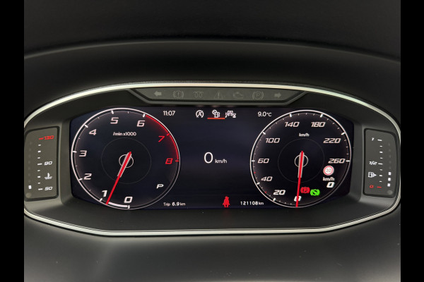 Seat Ateca 1.5 TSI Xperience Business Intense Elek. Trekhaak | 360° | Alcantara | LED | Carplay | Navi | Camera | PDC