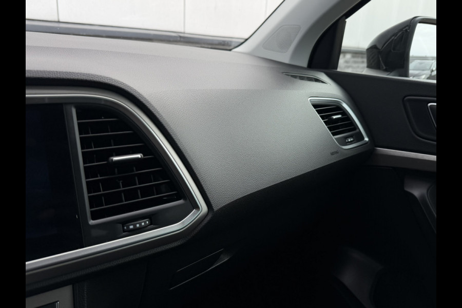 Seat Ateca 1.5 TSI Xperience Business Intense Elek. Trekhaak | 360° | Alcantara | LED | Carplay | Navi | Camera | PDC