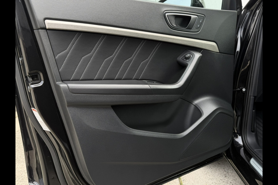 Seat Ateca 1.5 TSI Xperience Business Intense Elek. Trekhaak | 360° | Alcantara | LED | Carplay | Navi | Camera | PDC