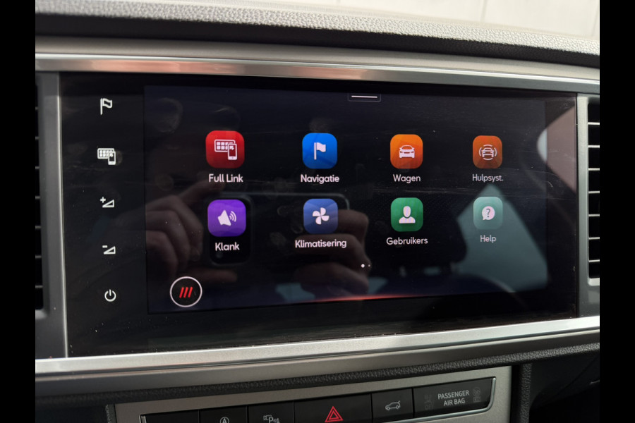 Seat Ateca 1.5 TSI Xperience Business Intense Elek. Trekhaak | 360° | Alcantara | LED | Carplay | Navi | Camera | PDC