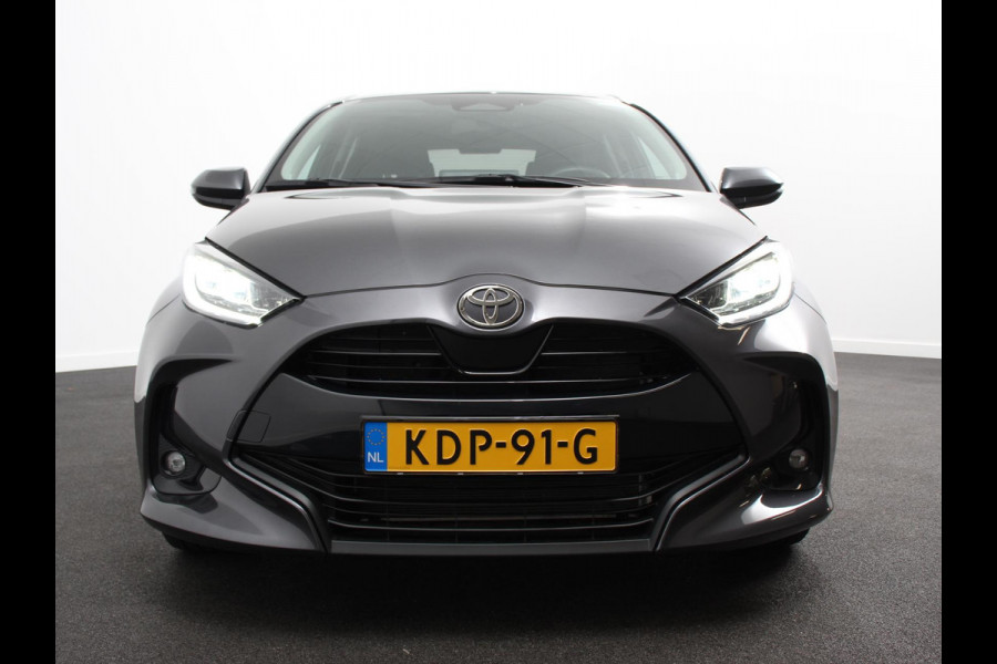 Toyota Yaris 1.5 Hybrid Dynamic Automaat | Climate control | Cruise control adaptieve | LED | Achteruitrijcamera | Keyless start | Lane assist | Navigatie | Apple Carplay/ Android Auto |