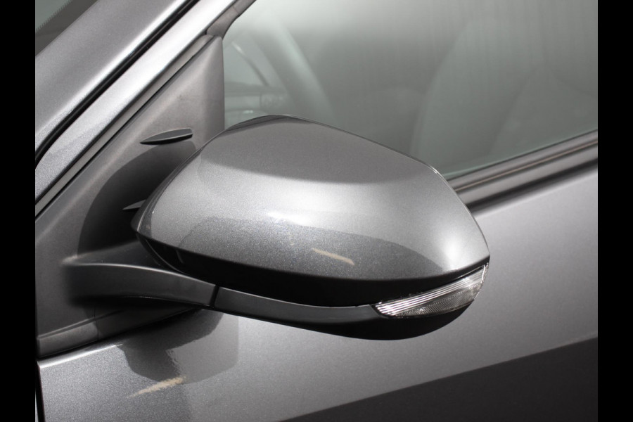 Toyota Yaris 1.5 Hybrid Dynamic Automaat | Climate control | Cruise control adaptieve | LED | Achteruitrijcamera | Keyless start | Lane assist | Navigatie | Apple Carplay/ Android Auto |