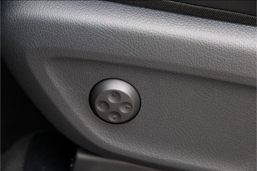 Mercedes-Benz GLE AMG 53 Hybrid 4MATIC+ Premium Plus, MANUFAKTUR, Distronic, Head-up, 2026