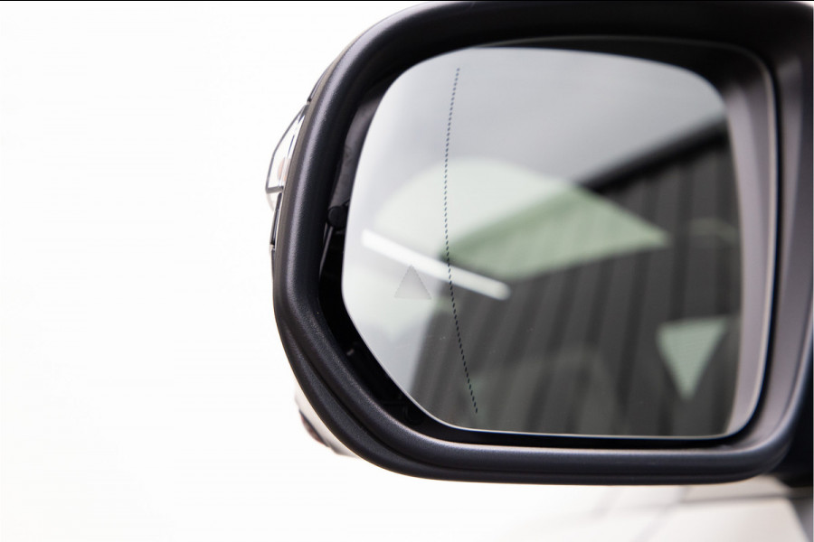 Mercedes-Benz GLE AMG 53 Hybrid 4MATIC+ Premium Plus, MANUFAKTUR, Distronic, Head-up, 2026