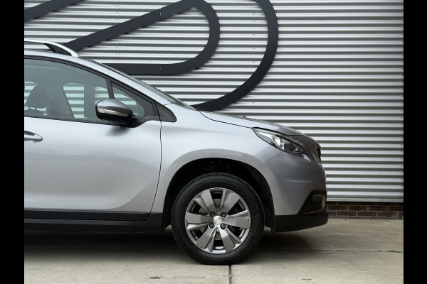 Peugeot 2008 1.2 PureTech Blue Lion 2e Eigenaar|Navi|Pano|Trekhaak|Airco|Cruise|PDC|Carplay|N.A.P|APK tot 05-2027