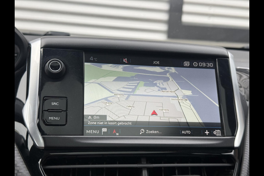 Peugeot 2008 1.2 PureTech Blue Lion 2e Eigenaar|Navi|Pano|Trekhaak|Airco|Cruise|PDC|Carplay|N.A.P|APK tot 05-2027