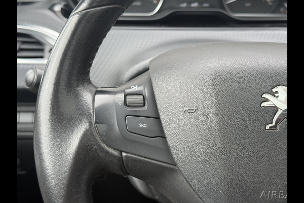 Peugeot 2008 1.2 PureTech Blue Lion 2e Eigenaar|Navi|Pano|Trekhaak|Airco|Cruise|PDC|Carplay|N.A.P|APK tot 05-2027