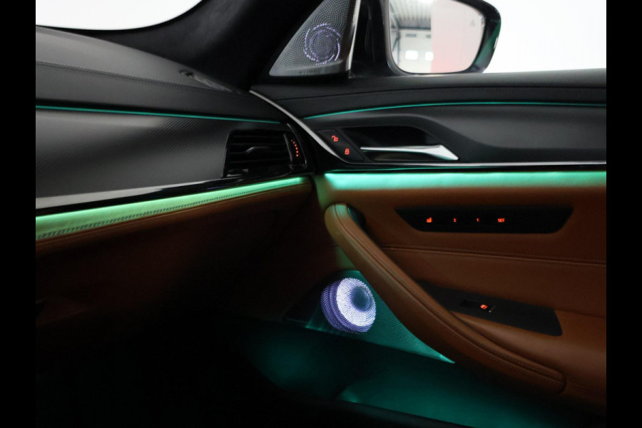 BMW M5 COMPETITION 625 PK ORIG. NL BTW + B&W | HEAD-UP | KERAMISCH | ADAPTIVE CRUISE | SCHERMEN ACHTERIN