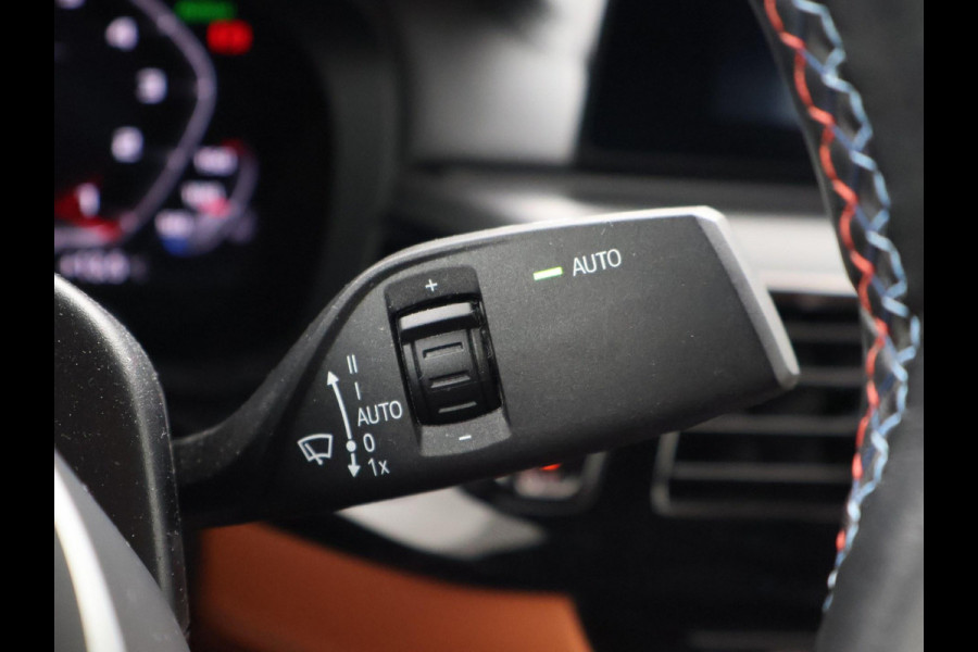 BMW M5 COMPETITION 625 PK ORIG. NL BTW + B&W | HEAD-UP | KERAMISCH | ADAPTIVE CRUISE | SCHERMEN ACHTERIN