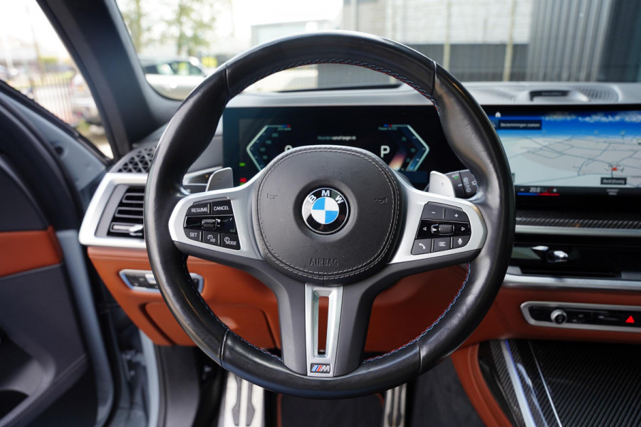 BMW X7 60 I X DRIVE 6 P / Individual / Sky Lounge / BTW