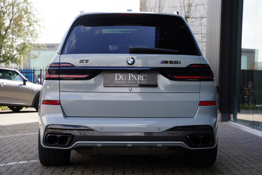BMW X7 60 I X DRIVE 6 P / Individual / Sky Lounge / BTW