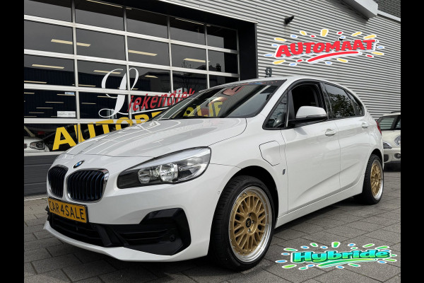 BMW 2 Serie Active Tourer 225xe iPerformance eDrive Hybride - AUTOMAAT I Panorama dak I Navigatie I Airco I PDC I Sport velgen