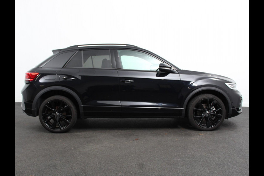 Volkswagen T-Roc 1.5 TSI DSG R-Line + Design pakket Black Automaat Panorama dak Navigatie Apple Carplay/Android Auto Climate control Adaptieve cruise control LED