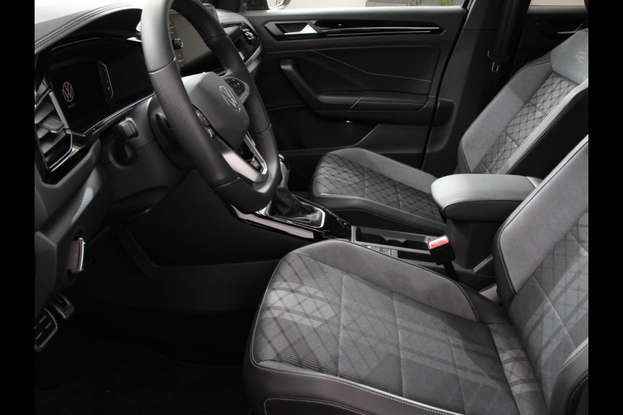 Volkswagen T-Roc 1.5 TSI DSG R-Line + Design pakket Black Automaat Panorama dak Navigatie Apple Carplay/Android Auto Climate control Adaptieve cruise control LED