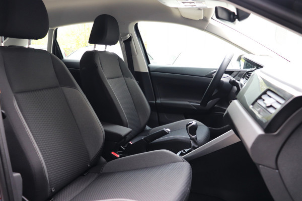 Volkswagen Taigo 1.0 TSI Life Business Navi Carplay LED PDC