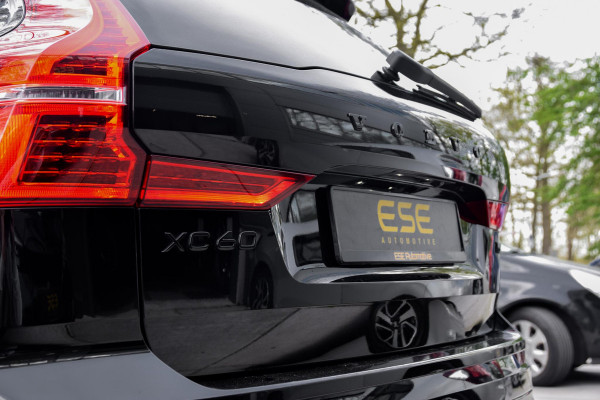 Volvo XC60 2.0 T6 Plug-in hybrid AWD Ultra Black Edition | Panorama | 360 Camera | Hud | Harman/Kardon