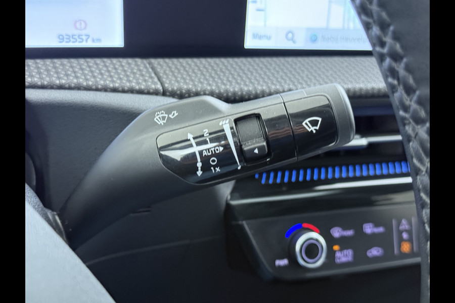 Kia Ev6 Plus Advanced 77.4 kWh Leer Schuif-kanteldak Camera Adap.Cruise Warmtepomp V2L Elektr.-Stoel-Massage+Ventilatie+Verwarmd+Memory  SOH 100% DAB Elek.Achterklep Lmv 20" Lane Assist Privacy Glas 1.600kg Trekvermogen! 1e Eigenaar Dealeronderhouden Origineel Nederlandse Auto Nieuwprijs €53.860,- snelladen tot 240 KW