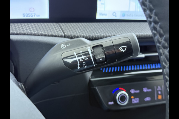 Kia Ev6 Plus Advanced 77.4 kWh Leer Schuif-kanteldak Camera Adap.Cruise Warmtepomp V2L Elektr.-Stoel-Massage+Ventilatie+Verwarmd+Memory  SOH 100% DAB Elek.Achterklep Lmv 20" Lane Assist Privacy Glas 1.600kg Trekvermogen! 1e Eigenaar Dealeronderhouden Origineel Nederlandse Auto Nieuwprijs €53.860,- snelladen tot 240 KW