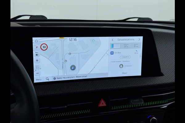 Kia Ev6 Plus Advanced 77.4 kWh Leer Schuif-kanteldak Camera Adap.Cruise Warmtepomp V2L Elektr.-Stoel-Massage+Ventilatie+Verwarmd+Memory  SOH 100% DAB Elek.Achterklep Lmv 20" Lane Assist Privacy Glas 1.600kg Trekvermogen! 1e Eigenaar Dealeronderhouden Origineel Nederlandse Auto Nieuwprijs €53.860,- snelladen tot 240 KW