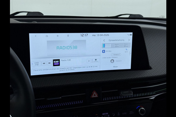 Kia Ev6 Plus Advanced 77.4 kWh Leer Schuif-kanteldak Camera Adap.Cruise Warmtepomp V2L Elektr.-Stoel-Massage+Ventilatie+Verwarmd+Memory  SOH 100% DAB Elek.Achterklep Lmv 20" Lane Assist Privacy Glas 1.600kg Trekvermogen! 1e Eigenaar Dealeronderhouden Origineel Nederlandse Auto Nieuwprijs €53.860,- snelladen tot 240 KW
