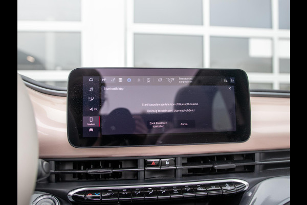 Fiat 500E Cabrio La Prima 42 kWh | 17% Bijtelling | Clima | Cruise | Leder | 17" | Priv Glass | Winter Pack | JBL Sound | BSM | Apple Carplay