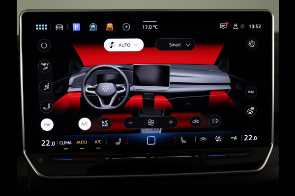 Volkswagen Golf 1.5 eTSI R-Line Edition 150 pk Automaat (DSG) | Verlengde garantie | Navigatie via App | Panoramadak | Parkeersensoren | Achteruitrijcamera | Stoelverwarming |