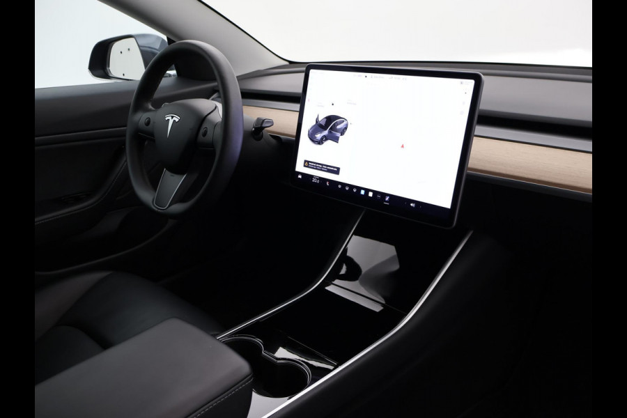 Tesla Model 3 LONG RANGE AWD 75 kWh + TREKHAAK | 560 KM WLTP | 1000 KG TREKGEWICHT OP KENTEKEN