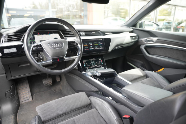 Audi e-tron e-tron 55 quattro advanced 95 kWh S Line B&O Adaptieve Cruise LED Stoelverw.