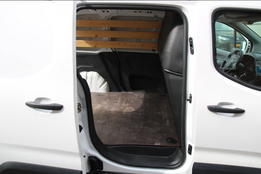 Opel Combo 1.6D L1H1 Edition / App Connect / Multi Stuur / Navi / PDC