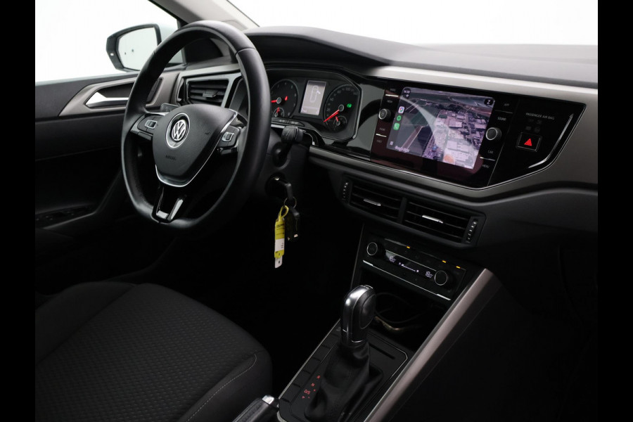 Volkswagen Polo 1.0 TSI DSG AUT. *47.964 KM!* + ADAPTIVE CRUISE | STOELVERW. | 17 INCH | APPLE CARPLAY | PRIVACY