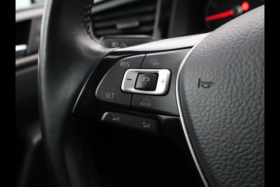 Volkswagen Polo 1.0 TSI DSG AUT. *47.964 KM!* + ADAPTIVE CRUISE | STOELVERW. | 17 INCH | APPLE CARPLAY | PRIVACY