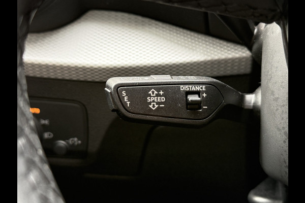 Audi Q2 35 TFSI Pro Line | Apple Carplay | Draadloze lader | LED | Origineel NL