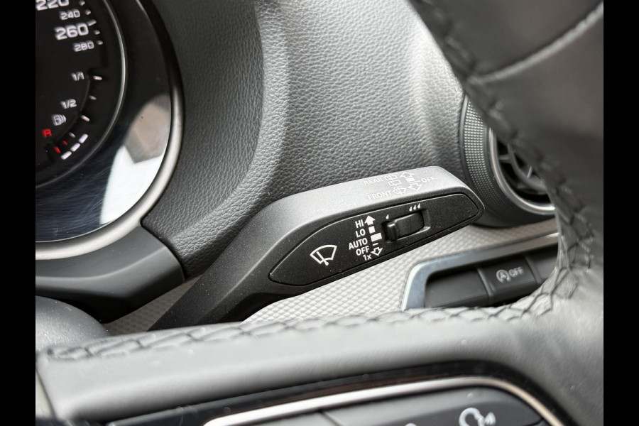 Audi Q2 35 TFSI Pro Line | Apple Carplay | Draadloze lader | LED | Origineel NL