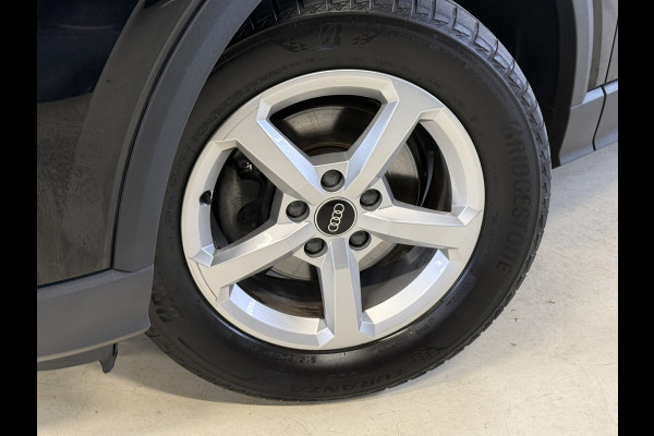 Audi Q2 35 TFSI Pro Line | Apple Carplay | Draadloze lader | LED | Origineel NL