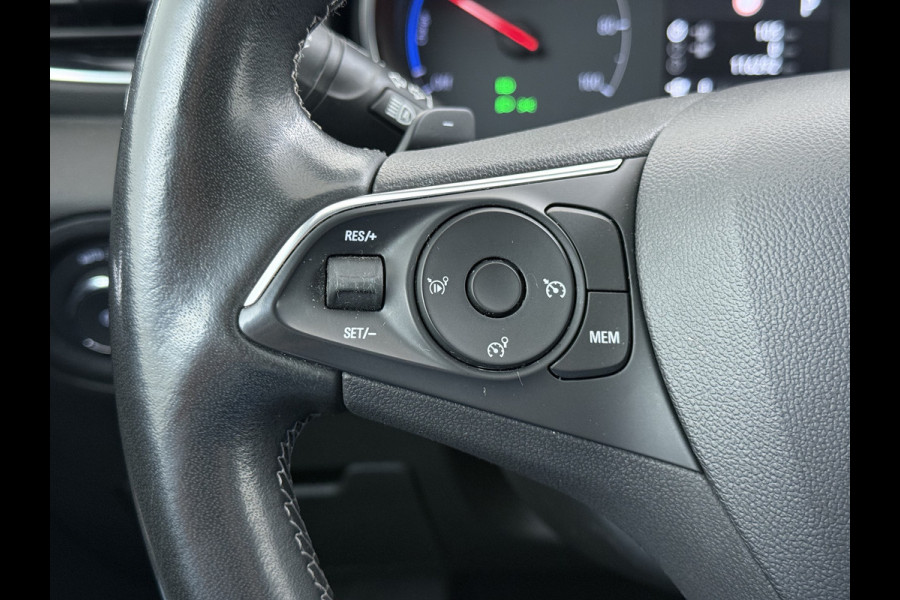 Opel Grandland X 1.6T 225pk PHEV Hybride AUT-8. Navi 360°Camera 1/2 Leer Apple Carplay Android Two-Tone AGR-Comfort Stoelen StoelverwarmingAuto E Elek.Achterklep Led Privacy Glas Lmv Isofix DAB Bluetooth Lane Assist Regen-Lichtsensor Keyless 1e Eigenaar Dealeronderhouden Origineel Nederlandse Auto € 46.000 nieuw!